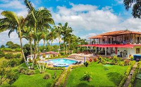 Finca Hotel Andaquies